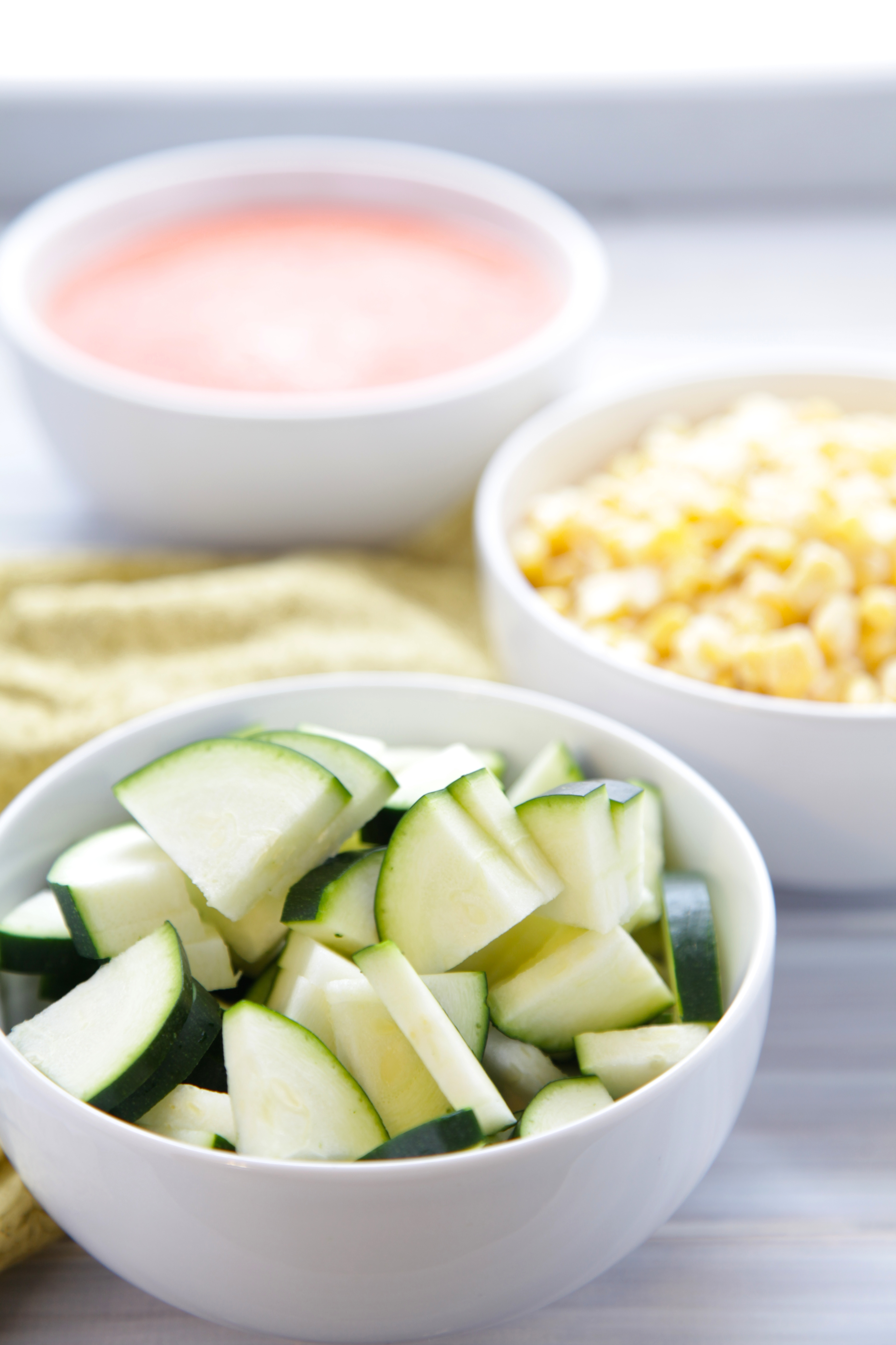 Sopa de calabaza con tomate, elote y quinoa - Yummy bite